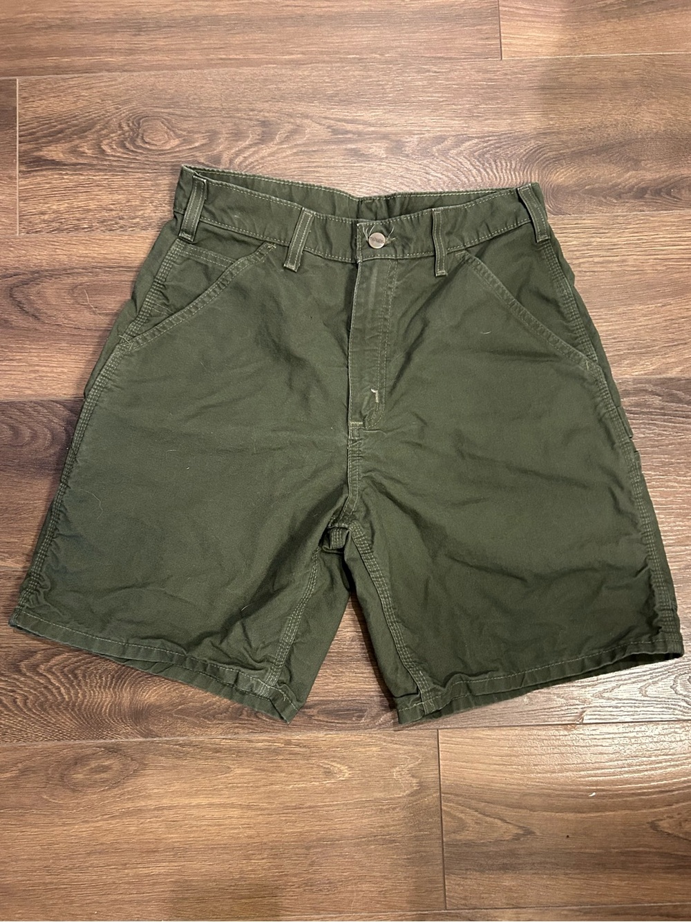 Carhartt Shorts size 30 8” inseam dark olive green Carpenter shorts -excellent!